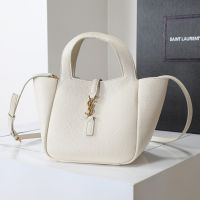 Saint Laurent Baby LE 5 A 7 Bea Tote In Grained Leather White/Gold