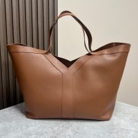 Saint Laurent Y Tote In Calfskin Brown