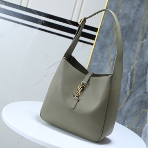Saint Laurent Small Le 5 A 7 Supple Bag In Grained Leather Green/Gold