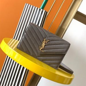 Saint Laurent Cassandre Envelope Chain Wallet In Grain De Poudre Leather Marble/Gold