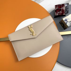 Saint Laurent Uptown Pouch In Calfskin Apricot/Gold