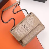 Saint Laurent Medium Niki Chain Bag In Crinkled And Quilted Leather Apricot/Silver